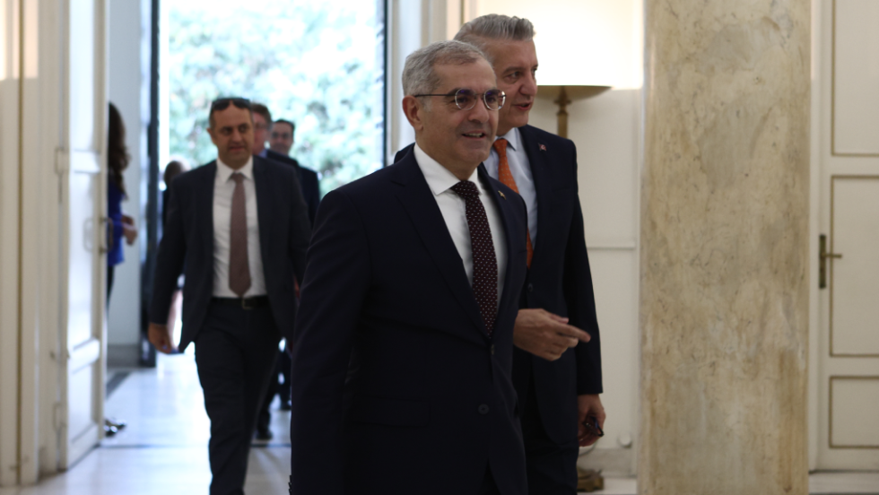 Ο Μπουράκ Ακτσαπάρ